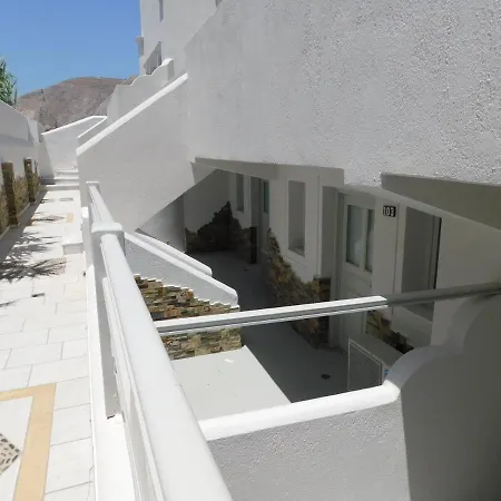 Sea La Vie - Rooms * Perissa (Santorini)